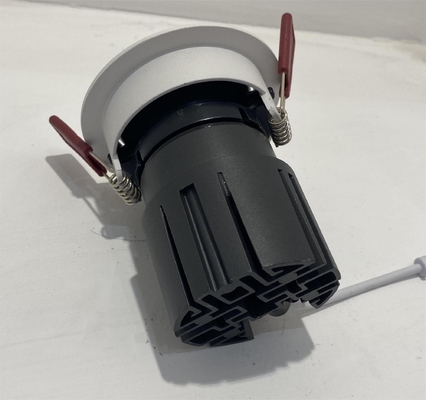 Lampu Sorot Langit-langit Interior Kaca Shell Energi Hijau LED Semikonduktor